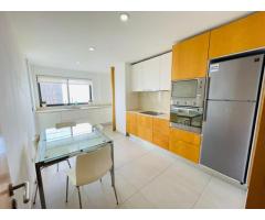 Arrenda-se com mobília Luxuoso Apartamento T3 no jacarandá - 2