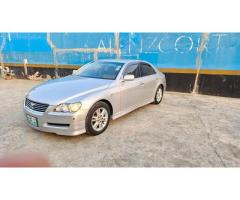 Toyota | Mark X | 2007 | Automático | Gasolina | 2.5 | V6 | Full house - 2