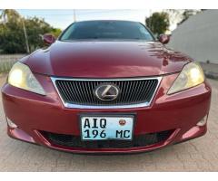 Lexus | IS250 | 2008 | Automático | Gasolina | 2.5cc
