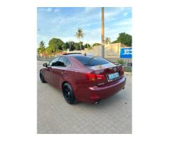 Lexus | IS250 | 2008 | Automático | Gasolina | 2.5cc - 3