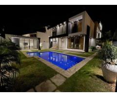 Vende-se Magnífica Moradia T4 no Mapulene