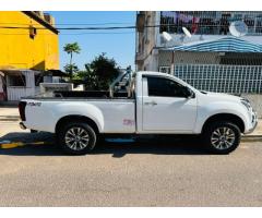 Isuzu | D-TEQ KB300 | 2018 | Manual | Diesel | 3.0 | 4×4 - 5