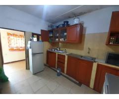 Vende-se vivenda T2 no Bairro de Laulane | Próximo do Expresso - 6