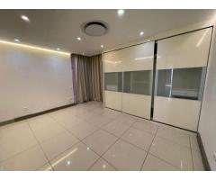 Arrenda-se Magnífico apartamento T3 no super marés - 1