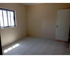 Vende-se vivenda T3 no Bairro das Mahotas - 4