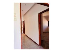 Arrenda-se linda casa tp3 na Matola N4 mussumbuluco próximo ao posto policial. - 5