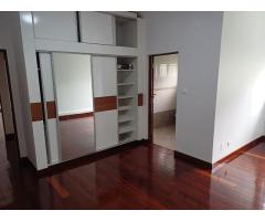 Arrenda-se Belíssima Moradia T4 na sommerschield II próximo ao café sol - 2
