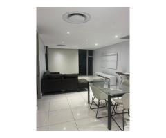 Arrenda-se Luxuoso Apartamento T2 mobilado no super Marés com vista ao mar - 2