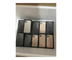 iPhone 11 Pro Max 256GB ( selado ) / Promoção