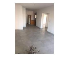 Vende-se Excelente Apartamento T3 no Bairro Costa do Sol - 4