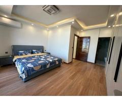 Arrenda-se Luxuosa vivenda T2 duplex mobilada no condomínio casa jovem - 2