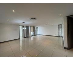 Arrenda-se magnífico Apartamento T3 no marés com vista ao mar