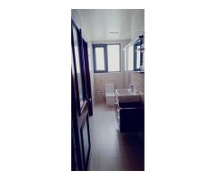 Arrenda-se Luxuoso Apartamento T3 no condomínio Karibu - 2