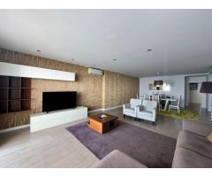 Arrenda-se Luxuoso Apartamento T3 mobilado no condomínio Varandas - 2