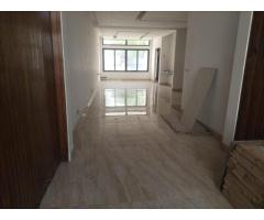 Vende-se vivenda T7 na Av. do Zimbábue | Sommerchield 1 - 2
