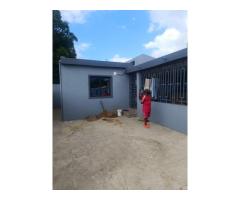 Vende-se super Moradia T3 Placa no Bairro T3 - 2