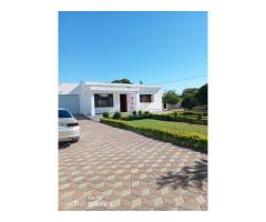 Arrenda-se moradia T2 no bairro intaka