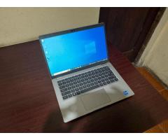 Laptop Dell Latitude 5430 i5-12th Gen. Excelente - 5
