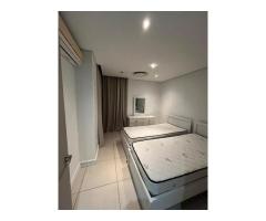 Arrenda-se Luxuoso Apartamento T2 mobilado no super marés com vista ao mar - 2