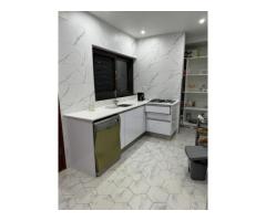 Arrenda-se Moradia Tipo 4, 3 wc's, r/c e 1 andares, no Triunfo Novo - 2