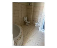 Vende-se super Moradia T4 no condomínio Sun view - 3