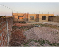 Vende se obra inacabada tp3 em habel Jafar