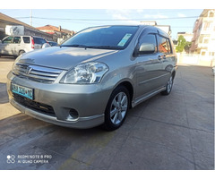 Vendo toyota raum