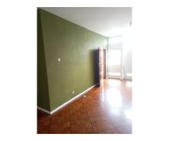 Vende se apartamento tp3 no bairro central av Rofino de Oliveira Proximo ao Comando da Cidade