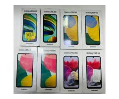 Samsung F15 5G na caixa selados