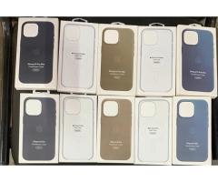 Capas para iphone 15 Pro & 15 Pro Max MagSafe FineWoven ( seladas )