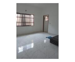 Arrenda-se Luxuosa Moradia T3 dentro do condomínio de 4 casas em Khongolote - 2