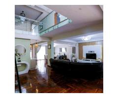 Arrenda-se Luxuosa Moradia T5 no Triunfo novo novo - 3