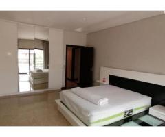 Arrenda-se Luxuosa Moradia T4 Mobilada na Kenneth kaunda na sommerschield 1 - 3