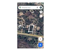 Vende-se terreno 50×70 na Catembe - Primeira linha | Próximo da rotunda - 2