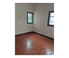 Arrenda-se Apartamento T2 no bairro central - 4