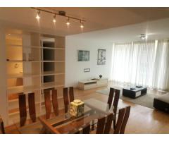 Arrenda-se um apartamento tipo 3 mobilado no condomínio platinium na Julius nherere