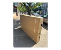 TV Samsung 85” Smart CU8000 ( selada )