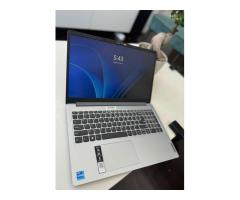 Lenovo IDEAPAD 1i Core i3 - 12ª geração - 3