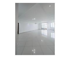 Maputo Beach front Arrenda-se Apartamento T4 com vista ao mar - 4