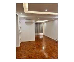 Arrenda-se Luxuoso Apartamento T2 remodelado na Polana - 2