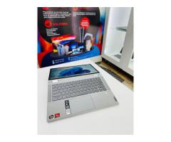 LENOVO yoga touchscreen  16GB RAM - 4