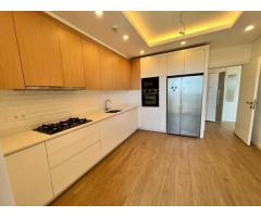 Arrenda-se Luxuoso Apartamento T3 no Cera 2 - 2