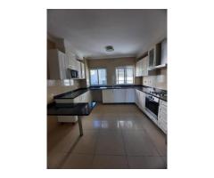 THE PALM Arrenda-se Luxuoso Apartamento  T3 - 2