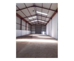 Arrenda-se Armazem 300m2 em Tcumene 2, na N4 - 2