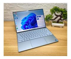 Dell XPS 13 9315 (2022) - Intel Core i7 12th Geração - 4