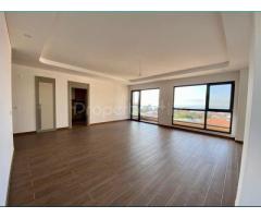 Vende-se Luxuoso Apartamento T3 no condomínio Maria do Carmo - 3