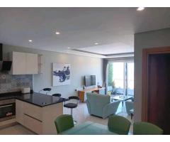 Arrenda-se Luxuoso Apartamento T2 mobilado no deco assos