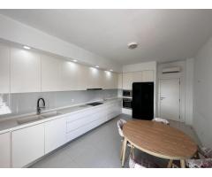 Vende-se Luxuoso Apartamento T3 no condomínio 4Life
