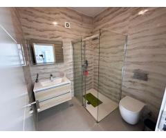 Vende-se Luxuoso Apartamento T3 no condomínio 4Life - 2