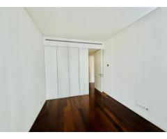 Vende-se um apartamento tipo 3 no condomínio JN130 na Julius nherere - 4